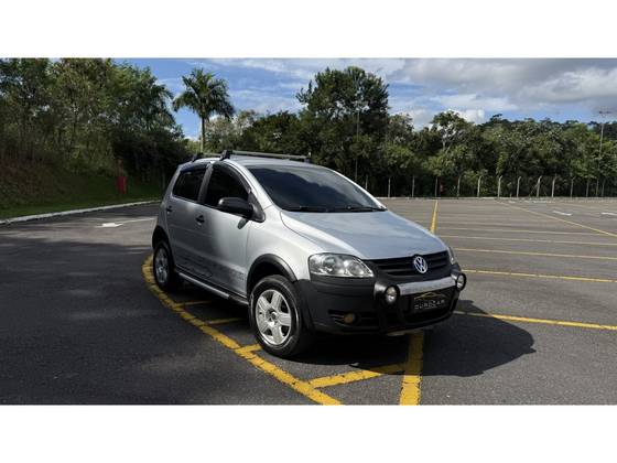 VOLKSWAGEN CROSSFOX 1.6 MI FLEX 8V 4P MANUAL VOLKSWAGEN CROSSFOX 1.6 MI FLEX 8V 4P MANUAL